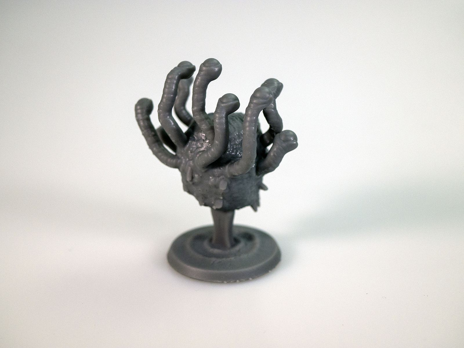 Eye Nightmare Miniature | Miniset.net - Miniatures Collectors Guide