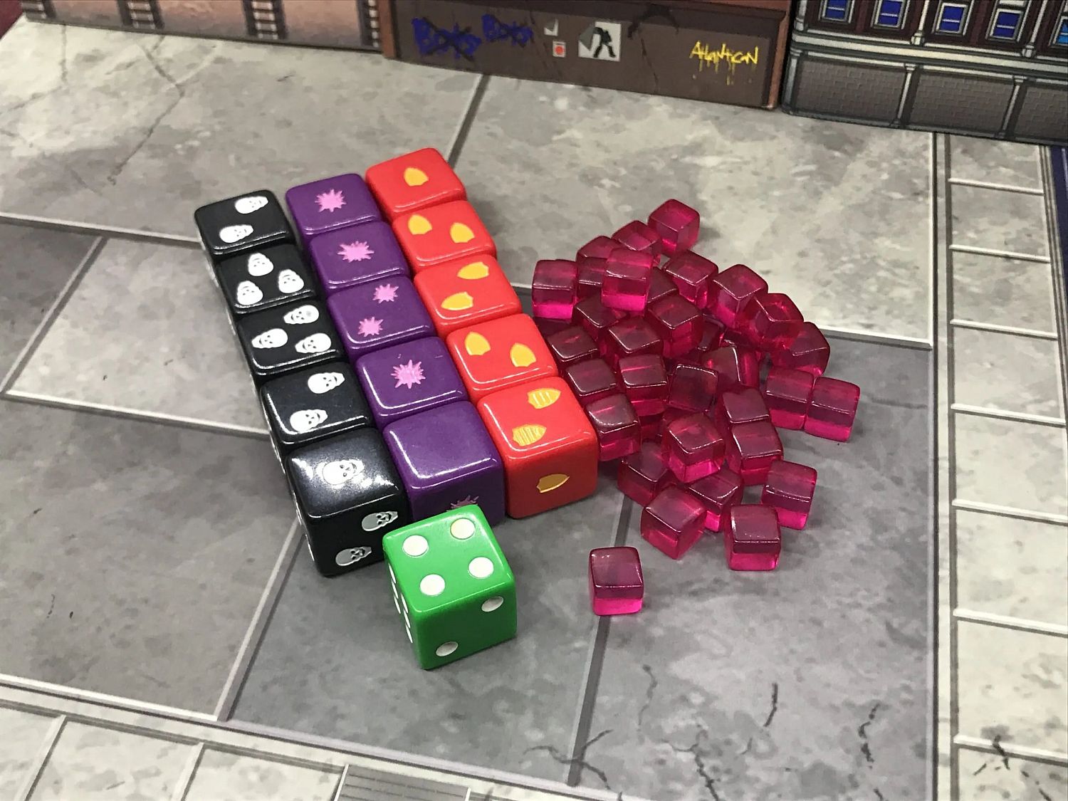 Bot War Dice and Energy Cube Set | Miniset.net - Для коллекционеров миниатюр