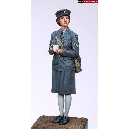 WAAF Assistant Section Leader 1940-1941 (1/16 scale)